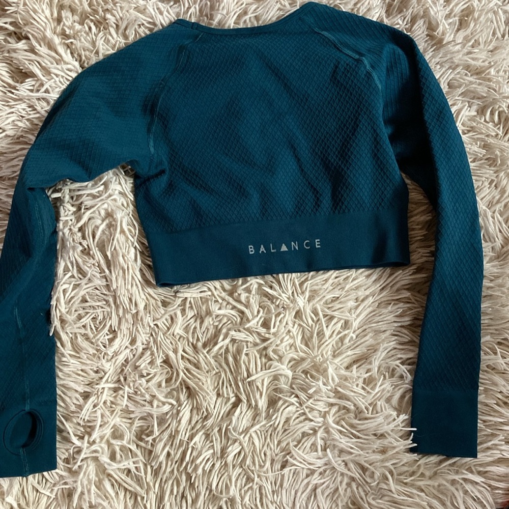 Balance Athletica seamless long sleeve top size small